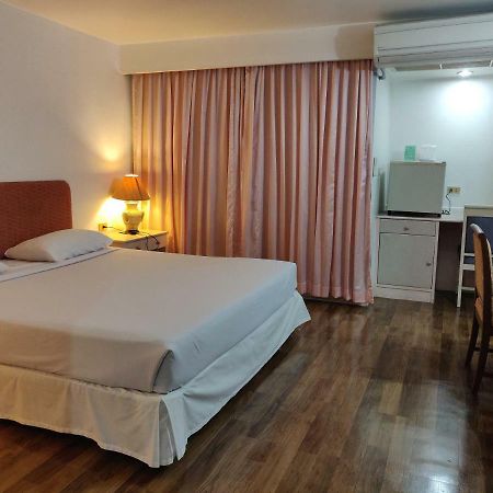 Lee Place Hotel Bangkok Exterior foto