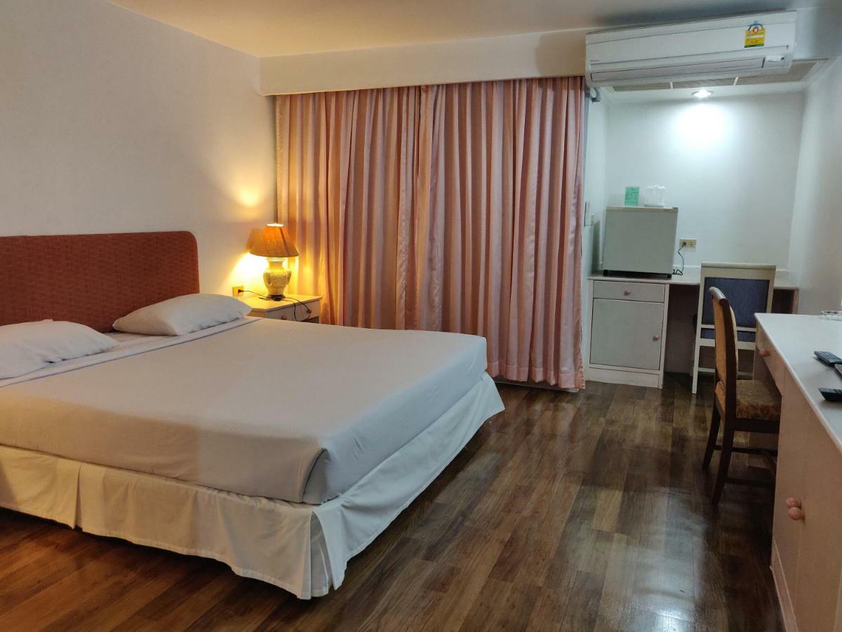 Lee Place Hotel Bangkok Exterior foto
